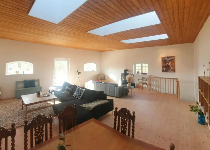 Casa vacanze Converted Factory From 1950 With Its Own Forest Hadsund
